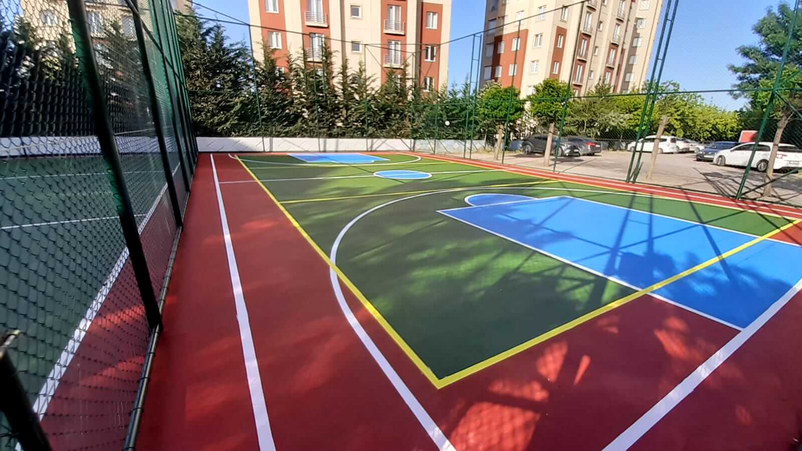 EPDM Kaplama Nedir? Spor Sahalarında Kullanımının Avantajları