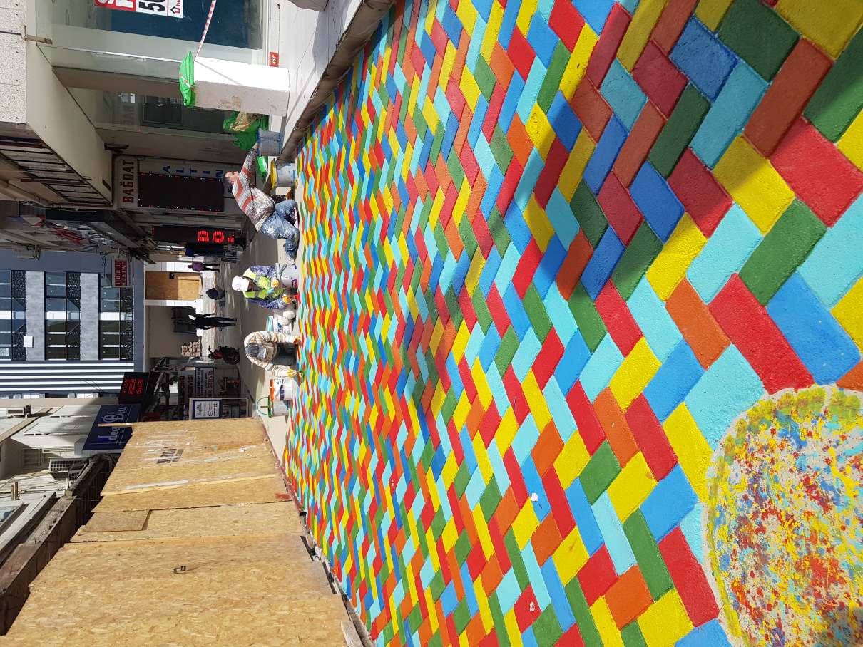 DESENLİ RENKLİ ASFALT