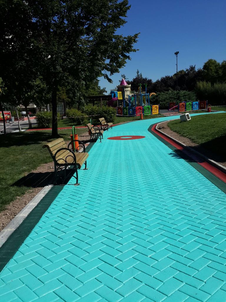 DESENLİ RENKLİ ASFALT