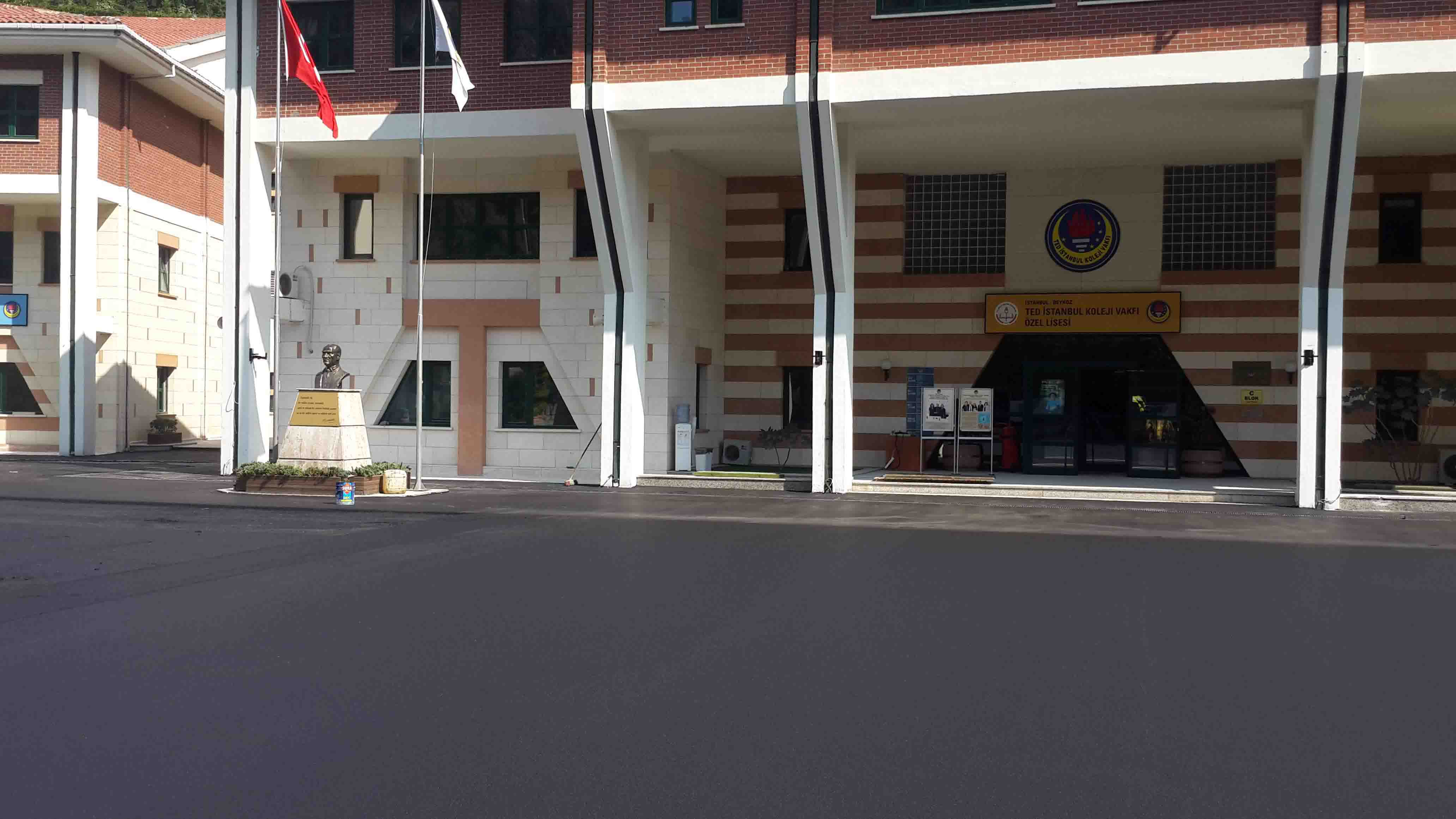 SİYAH KLASİK ASFALT